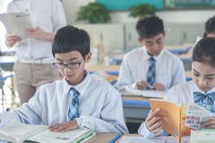 2019年中小学启用新教材