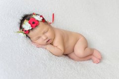 如何培养宝宝自己入睡