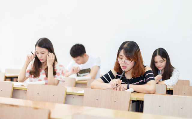 雅思阅读怎么考7分以上